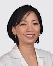 Sandy Bui's Instagram, Twitter & Facebook