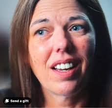 Now be honest how often do you think about Giovanni's Breadsticks with  cheese? 🧀 😋 10” 7.60 * 12” 9.80 * 16” 14.50