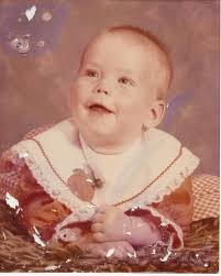 Can someone restore this baby picture?