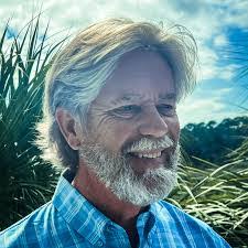 Travis Prescott's Instagram, Twitter & Facebook