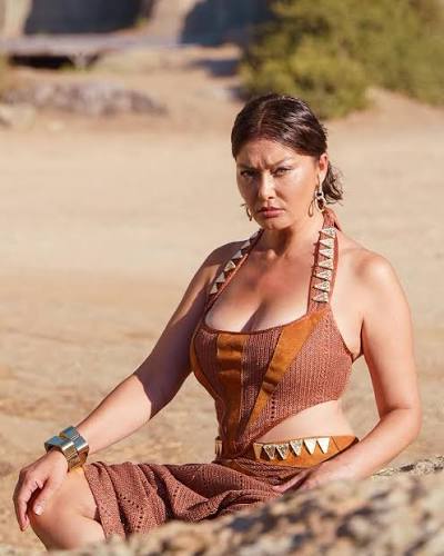 gecce.com | Nurgül Yeşilçay'dan dikkat çeken pozlar… #nurgulyesilcay # nurgülyeşilçay #magazin #haber #magazinhaberleri | Instagram