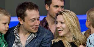 Elon Musk's First Wife Says He Has A 'Type' Of Girlfriend