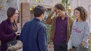 Analyse et pronostic gratuit, avis des pros et pronostics de la presse. Malo Frappe Baptiste Olivia Part Detruire Un Fast Food Plus Belle La Vie 07 11 2019 Plus Belle La Vie Nouveautes Tele Com