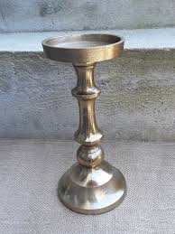 Hier tolle kerzenständer für stumpenkerzen, stumpenkerzenhalter von dänischen marken einfach online bestellen. 22 Cm Metall Gold Kerzenstander Fur Stumpenkerzen Bis 8 Cm Durchmesser Stumpenkerzen Kerzenstander Fur Stumpenkerzen Kerzen