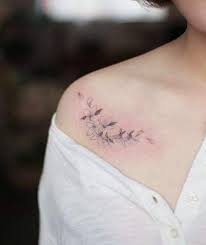 30 Stunning Tattoo Designs You Ll Desperately Desire Shoulder Tattoos For Women Collar Bone Tattoo Tattoos