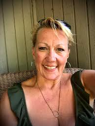 Creating chandelier ends and sharing DIY experiences