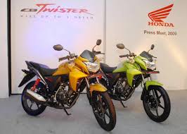 Honda twister black headlight visor : Honda Twister Spare Parts Online Purchase Bike S Collection And Info