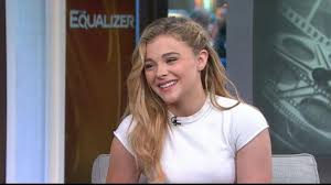 Великий уравнитель / the equalizer (2014) 05 chloë grace moretz on the set of 'the equalizer' in chelsea, massachusetts on july 15, 2013. Chloe Moretz And Brooklyn Beckham Fuel Relationship Rumors On Social Media Abc News