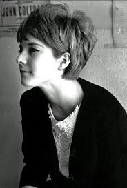 Sylvie vartan and the idol of young people have formed a couple dreamed of, the union of two stars ultimate at the time, and then a marriage publicized in 1965, which has been in the newspapers. Sylvie Vartan 1961 Girl Haircuts Summer Hairstyles Best Short Haircuts