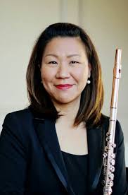 Orchestral Etiquette by the Entire DSO Flute Section!