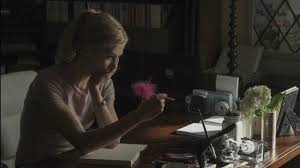 Le professeur laborit part de l'exemple de trois destinã©es pour illustrer ses thã©ories scientifiques sur le comportement humain. Gone Girl Mon Oncle D Amerique And Mutually Negotiated Self Destruction Filmmaker Magazine