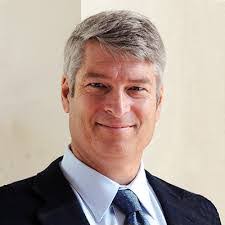 Fredrick Winston's Instagram, Twitter & Facebook