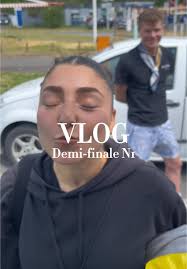 Vlog Demie-Finale N1: Twirling en Compétition