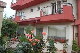 Lupeni, romania mahmudia, romania mamaia, romania mamaia nord, romania mangalia, romania miercurea ciuc, romania mila 26, romania moeciu, romania moieciu de jos, romania moroeni, romania navodari, romania neptun. Vila Nina Mamaia Nord Contact Direct