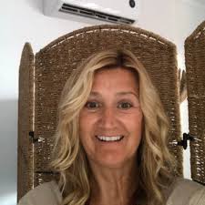 Jackie Jamieson's Instagram, Twitter & Facebook