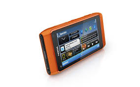Nokia N8 vs. Mitac MIO Explora K75 ...