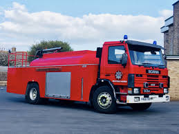 This Mk2 Scaniauk Fot Foam Tender Built By Angloco Is Still Operational From Milfordhaven Fire Station In Mid And Feuerwehr Fahrzeuge Feuerwehrauto Feuerwehr