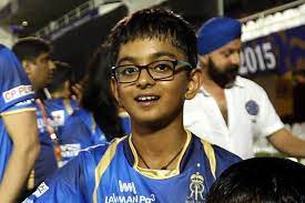 Both boys can be seen with rahul and Rahul Dravid S Son Samit Hits Knock Worthy Of A Birthday Gift For Dad Mykhel