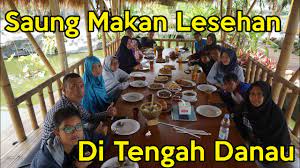 Makanan khas bandung dan jawa barat memang enggak ada yang mengecewakan, dan jadi salah satu alasan kenapa banyak orang kalau sedang liburan ke bandung, mampir ke rumah makan sunda yang menyajikan gepuk adalah keharusan! Saung Berkah Cibinong Bogor Tempat Makan Khas Sunda Iga S Vlog Eps 14 Youtube