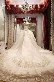 Do It Yourself Just Like That Long Train Wedding Dress Wedding Dresses Wedding Dresses Lace