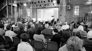 Mettere in scena una loro particolare versione di cyrano de bergerac. Chiedimi Se Sono Felice Grossman Nevo Co Per Il Festival Ebraica A Roma La Repubblica
