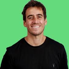 Mike Albertelli's Instagram, Twitter & Facebook