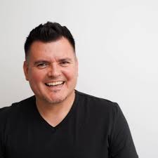 Ivan Dominguez Mortgage Broker