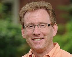 Caitlin Newman's Instagram, Twitter & Facebook