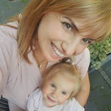 Hungarian Minor Puppy Grand Winner 🧡 Sunnyfield's Jaffa Jam 🧡 🧡🧡 JAFFA  🧡🧡 1 year old (Ch Majik Stuff And Nonsense "Toffee" x Zabrina Of The  Hellacious Acres) she is preparing to