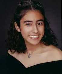 Hazel Stringer's Instagram, Twitter & Facebook