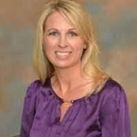 Karen Kirk's Instagram, Twitter & Facebook