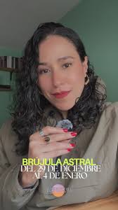 Si sentían que el año iba movido, les sugiero que se abróchense los  cinturones. Hoy vamos a analizar la gran transición. Estamos a las puertas  de un cambio de piel cósmico. Vamos