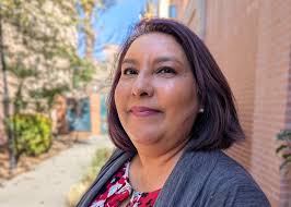 Denise Dellinger's Instagram, Twitter & Facebook