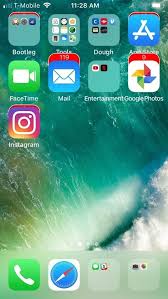 Hide Notification Badges Without Actually Removing Them From Your Iphone S Home Screen Homescreen Iphone Facetime