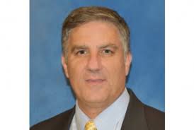 Valle publishes article in the Journal of Social Psychology