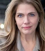 Melanie Mulholland's Instagram, Twitter & Facebook