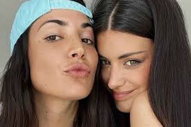 Dulceida estalla contra los rumores sobre su embarazo con Alba Paul: "Es la  última vez que doy explicaciones"