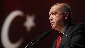 Türkiye'de koronavirüs kısıtlamalarına dair esneme kararları bugün itibariyle kabine kurulu toplantısının gündeminde yer alıyor. Corona Virusu Kabusu Ne Zaman Bitecek Cumhurbaskani Erdogan Dan Aciklama