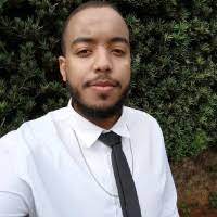 1000+ perfis com “Roger The”