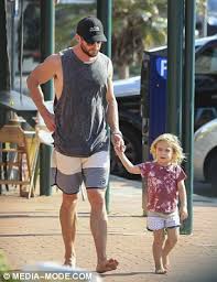 Tristan hemsworth was born on march 18, 2014, in los angeles, california along with his twin brother sasha hemsworth. Chris Hemsworth Enjoys Park Date With Twins In Byron Bay Daily Mail Online