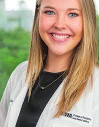 Tabetha Lee's Instagram, Twitter & Facebook