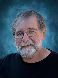 Alexander Alves's Instagram, Twitter & Facebook