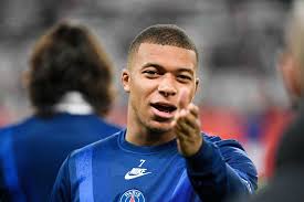 Kylian mbappé scouting report table. Liverpool News Mohamed Salah Most At Risk If Kylian Mbappe Signs Says Charlie Adam