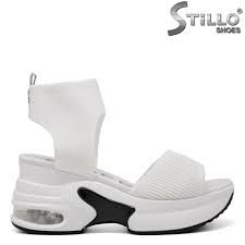 Бели спортни сандали на платформа - 35188