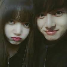 Since blackpink's lisa and bts's jungkook are both doberman owners, netizens have noticed a special detail as it can show how nice they treat their pets. Lisa Bts And Kpop Image 6175441 On Favim Com