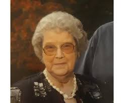 Ernestine Bennett's Instagram, Twitter & Facebook