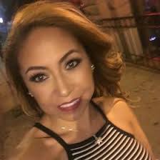 Elizabeth Izurieta's Instagram, Twitter & Facebook