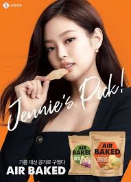 200611 Jennie as Brand Endorser for Lotte Confectionery new snack 'Air  Baked' : r/BlackPink