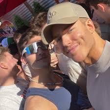 Trevor Hilton (@arkansasfamous) • Instagram photos and videos