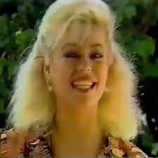 Y aquí algo que nos va a llevar en un viaje al pasado de AQUELLOS!!! Miren  lo que me llegó :)) El video del lanzamiento del perfume “Gisela”. Sucede  que alguien que hoy vive en el extranjero, vio las ...